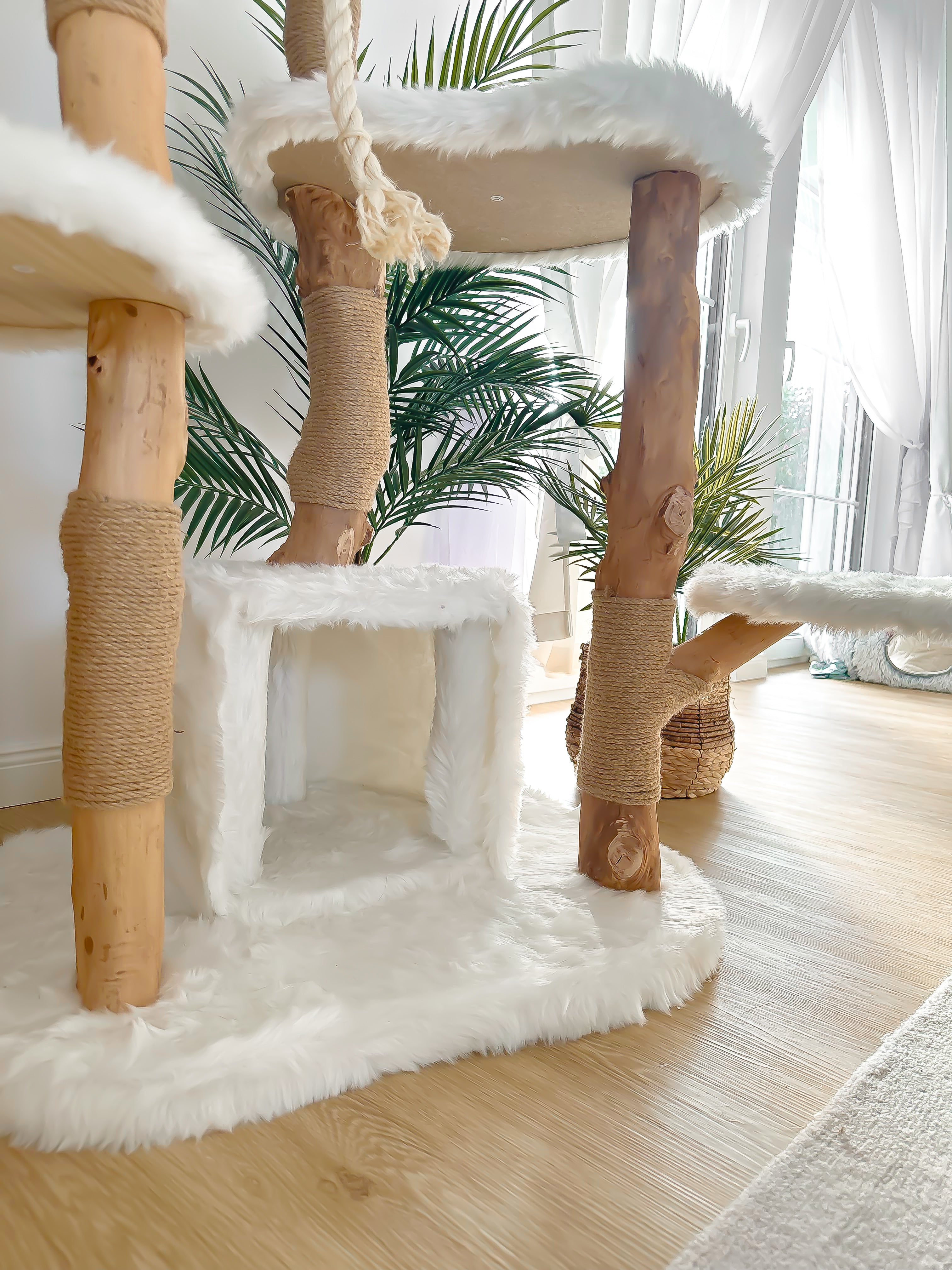 Massivholz-Kratzbaum weiß - 168cm